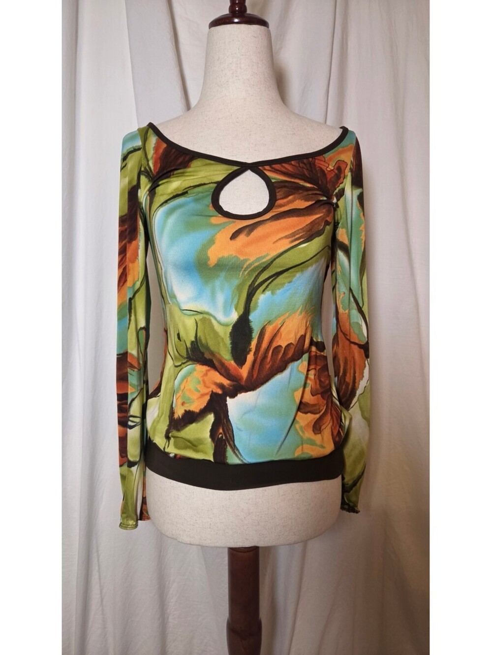 Y2k top size medium